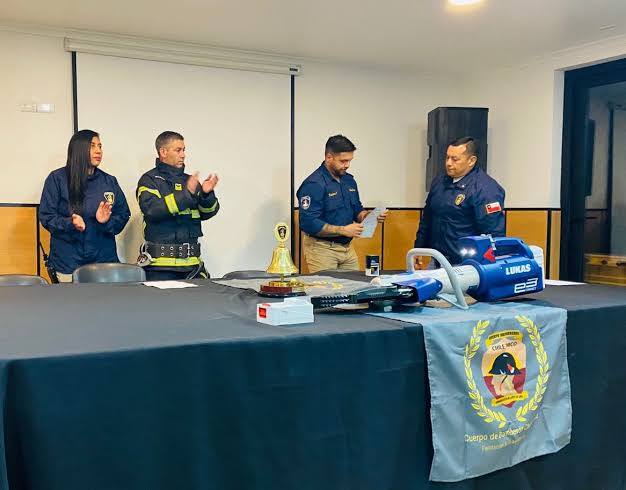 Nuevo equipo de rescate en Chile Chico
